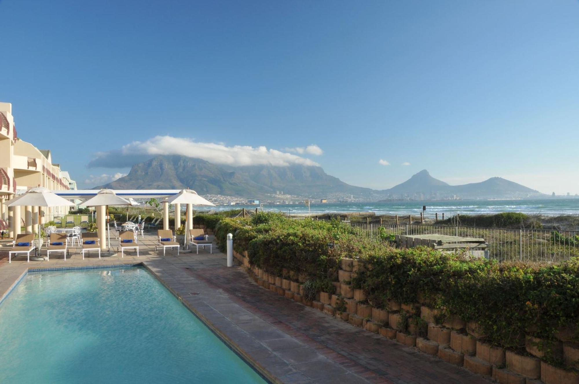 Cape Town Beachfront Apartments At Leisure Bay Dış mekan fotoğraf